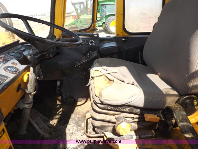 image for item I7747 Michigan L90 wheel loader