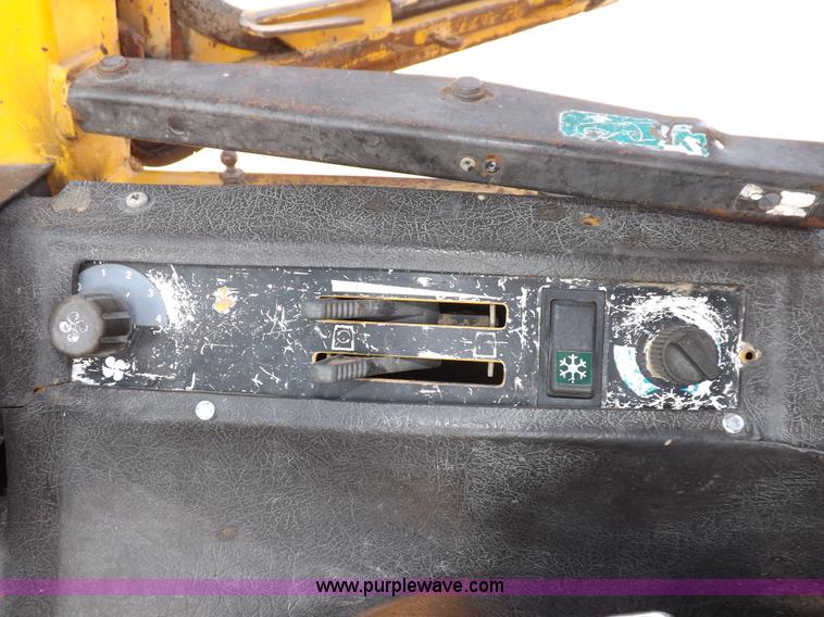 image for item I7747 Michigan L90 wheel loader