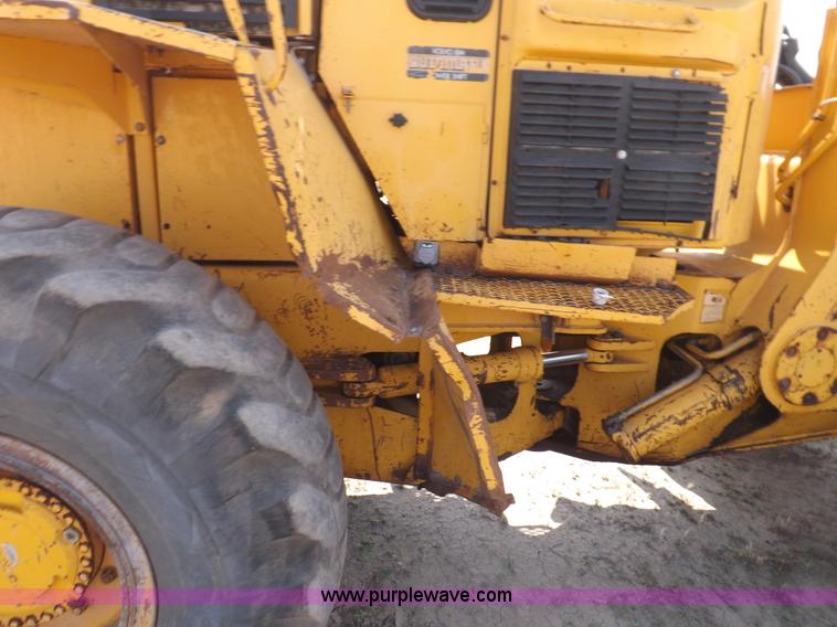 image for item I7747 Michigan L90 wheel loader