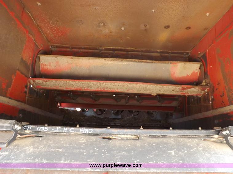 image for item I7748 1984 Case IH 1480 combine