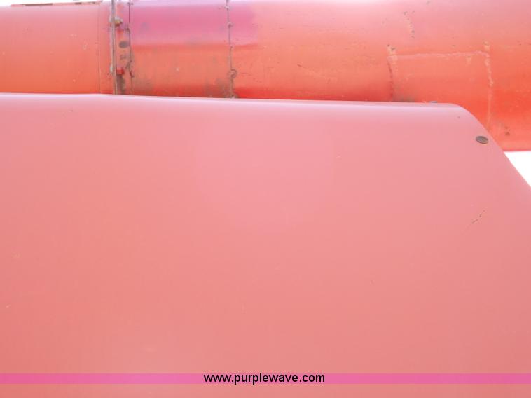 image for item I7748 1984 Case IH 1480 combine