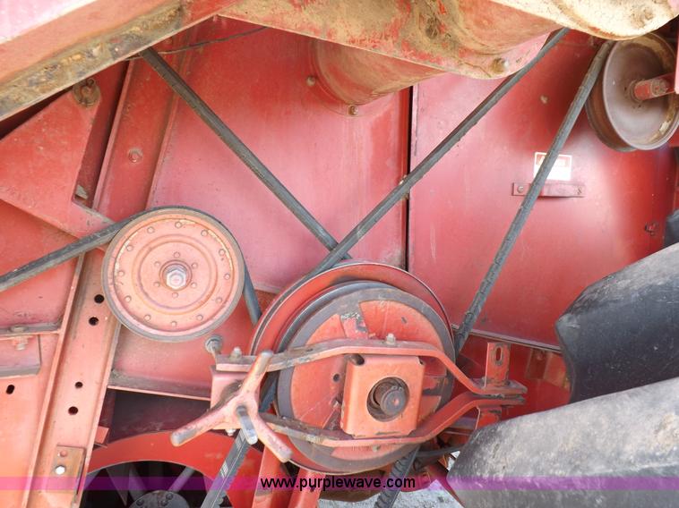 image for item I7749 1979 Case IH 1480 combine