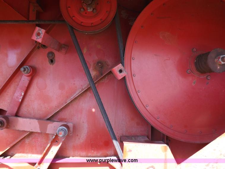 image for item I7749 1979 Case IH 1480 combine