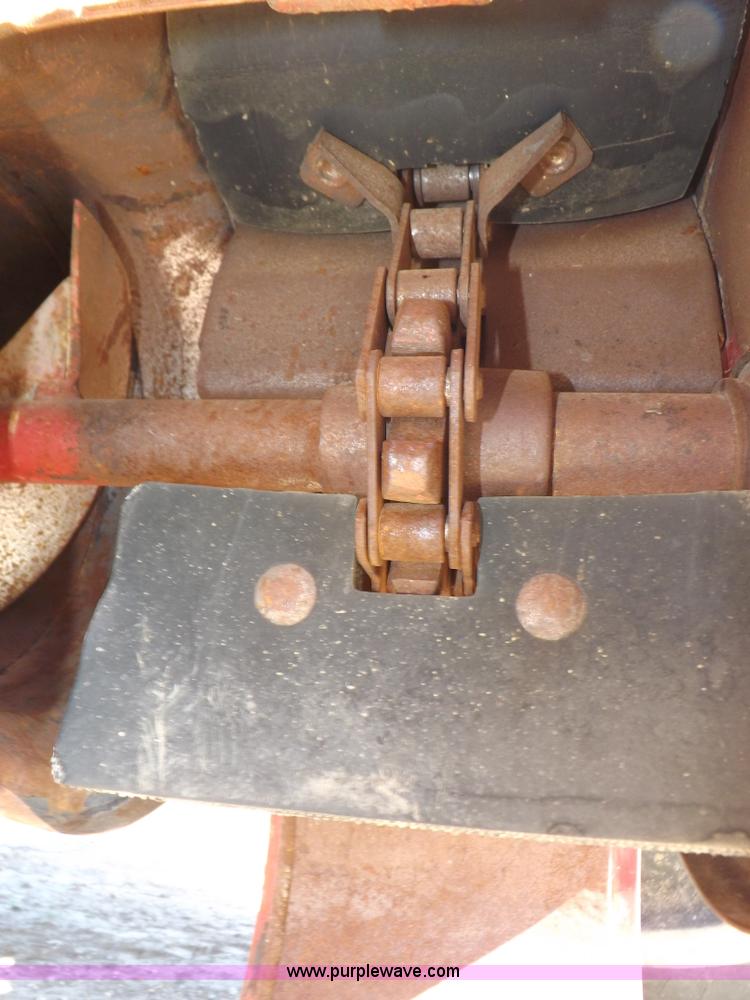 image for item I7749 1979 Case IH 1480 combine