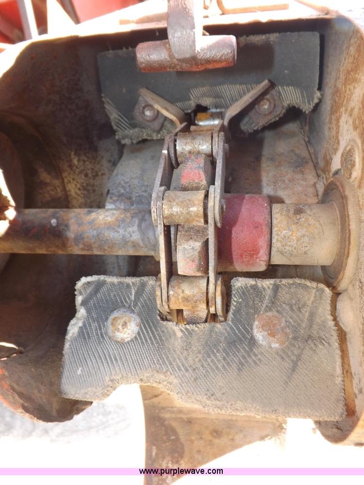 image for item I7749 1979 Case IH 1480 combine