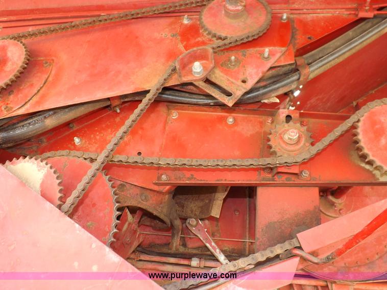 image for item I7749 1979 Case IH 1480 combine