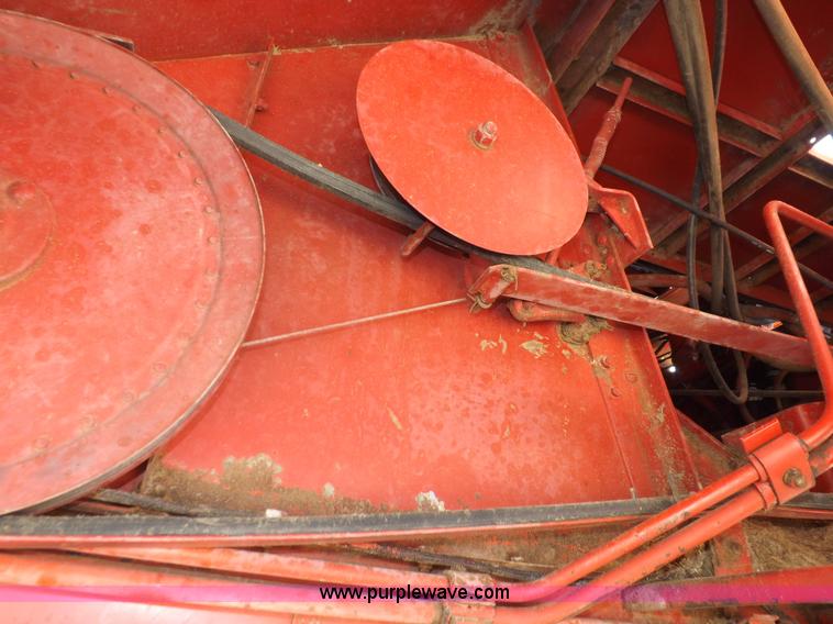 image for item I7749 1979 Case IH 1480 combine