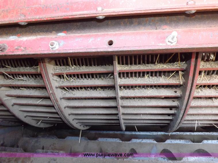 image for item I7749 1979 Case IH 1480 combine