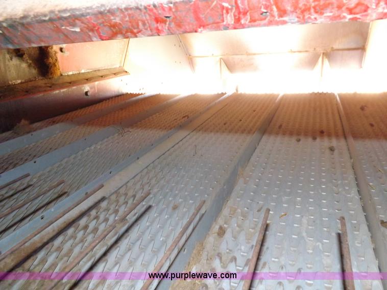 image for item I7749 1979 Case IH 1480 combine