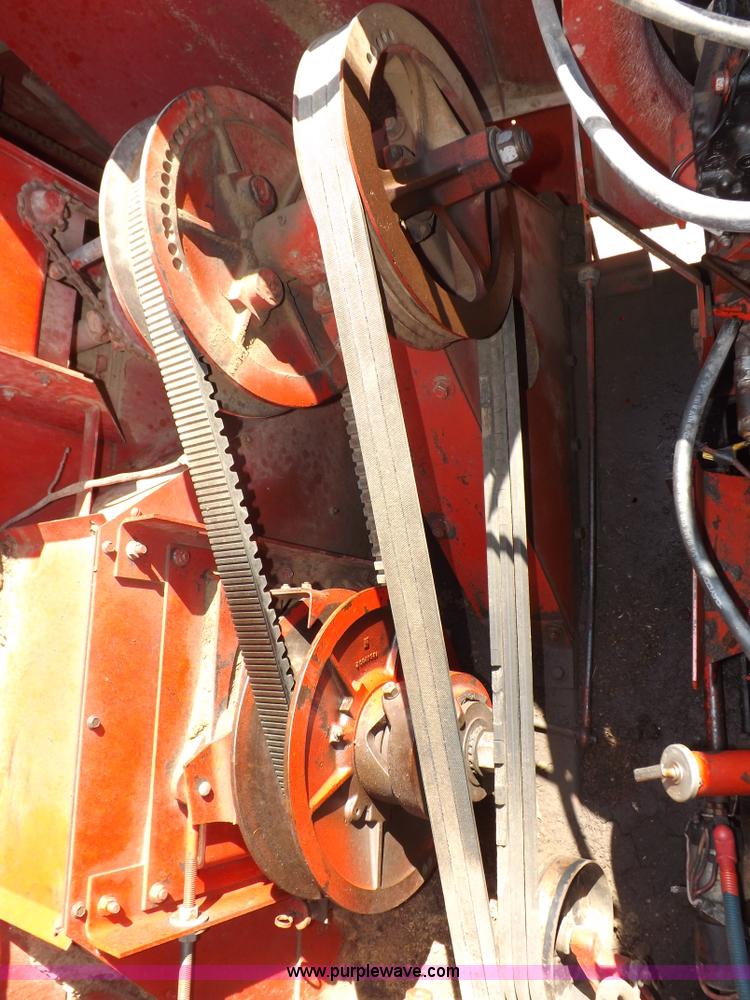 image for item I7749 1979 Case IH 1480 combine