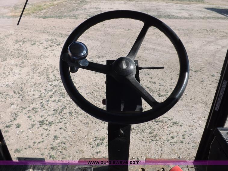 image for item I7750 1992 Case IH 1680 Axial-Flow 222BC combine