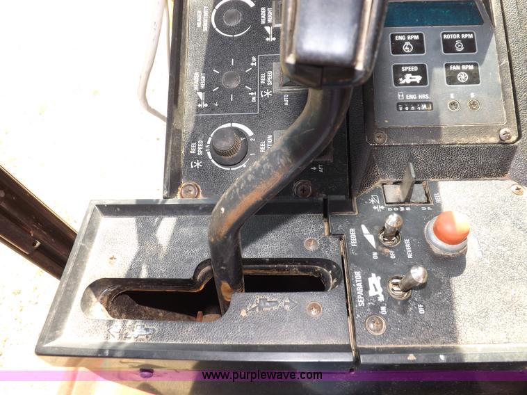 image for item I7750 1992 Case IH 1680 Axial-Flow 222BC combine