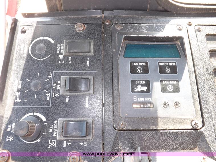 image for item I7750 1992 Case IH 1680 Axial-Flow 222BC combine