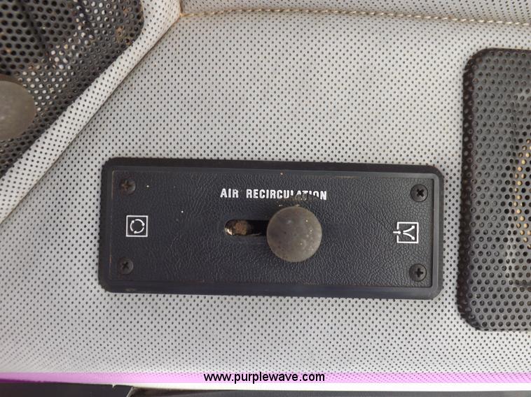 image for item I7750 1992 Case IH 1680 Axial-Flow 222BC combine