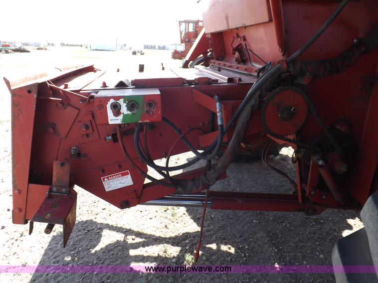 image for item I7750 1992 Case IH 1680 Axial-Flow 222BC combine