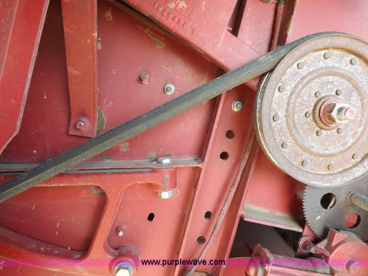 image for item I7750 1992 Case IH 1680 Axial-Flow 222BC combine