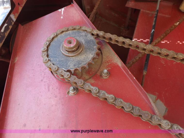 image for item I7750 1992 Case IH 1680 Axial-Flow 222BC combine