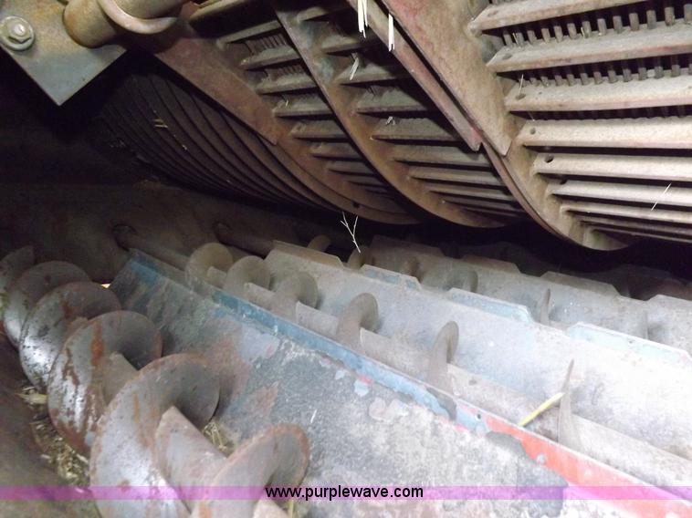 image for item I7750 1992 Case IH 1680 Axial-Flow 222BC combine