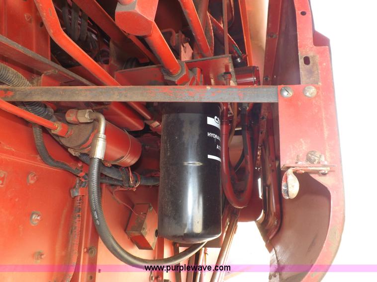 image for item I7750 1992 Case IH 1680 Axial-Flow 222BC combine