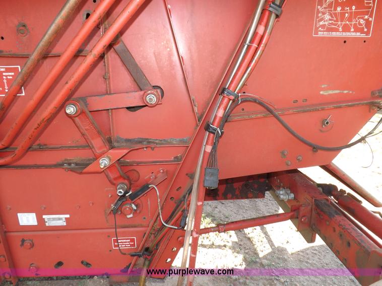 image for item I7750 1992 Case IH 1680 Axial-Flow 222BC combine