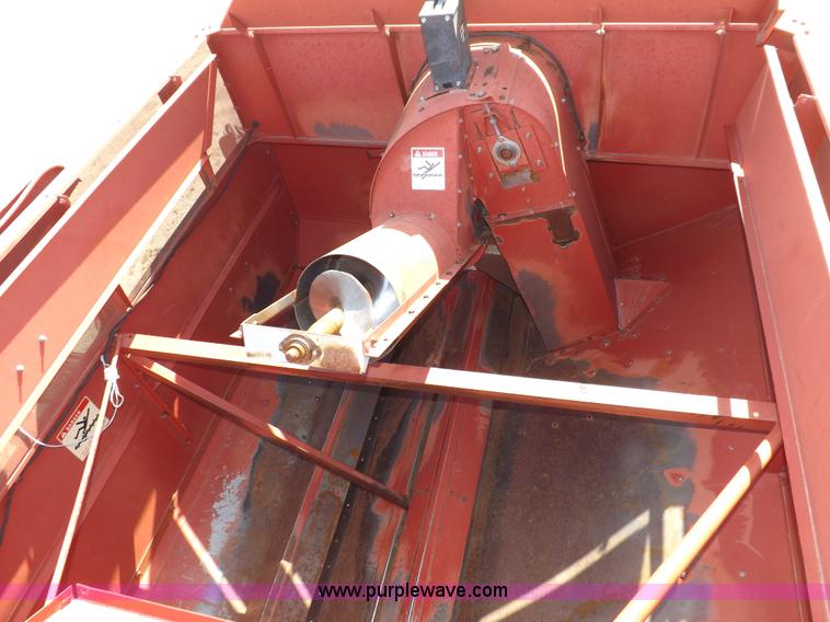 image for item I7750 1992 Case IH 1680 Axial-Flow 222BC combine