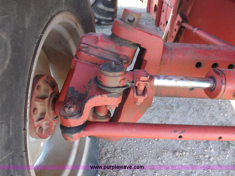 image for item I7750 1992 Case IH 1680 Axial-Flow 222BC combine