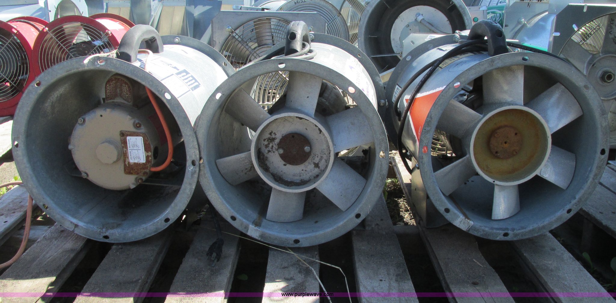 Farm Fan grain bin fan in Kensington, MN Item A8562 sold Purple Wave