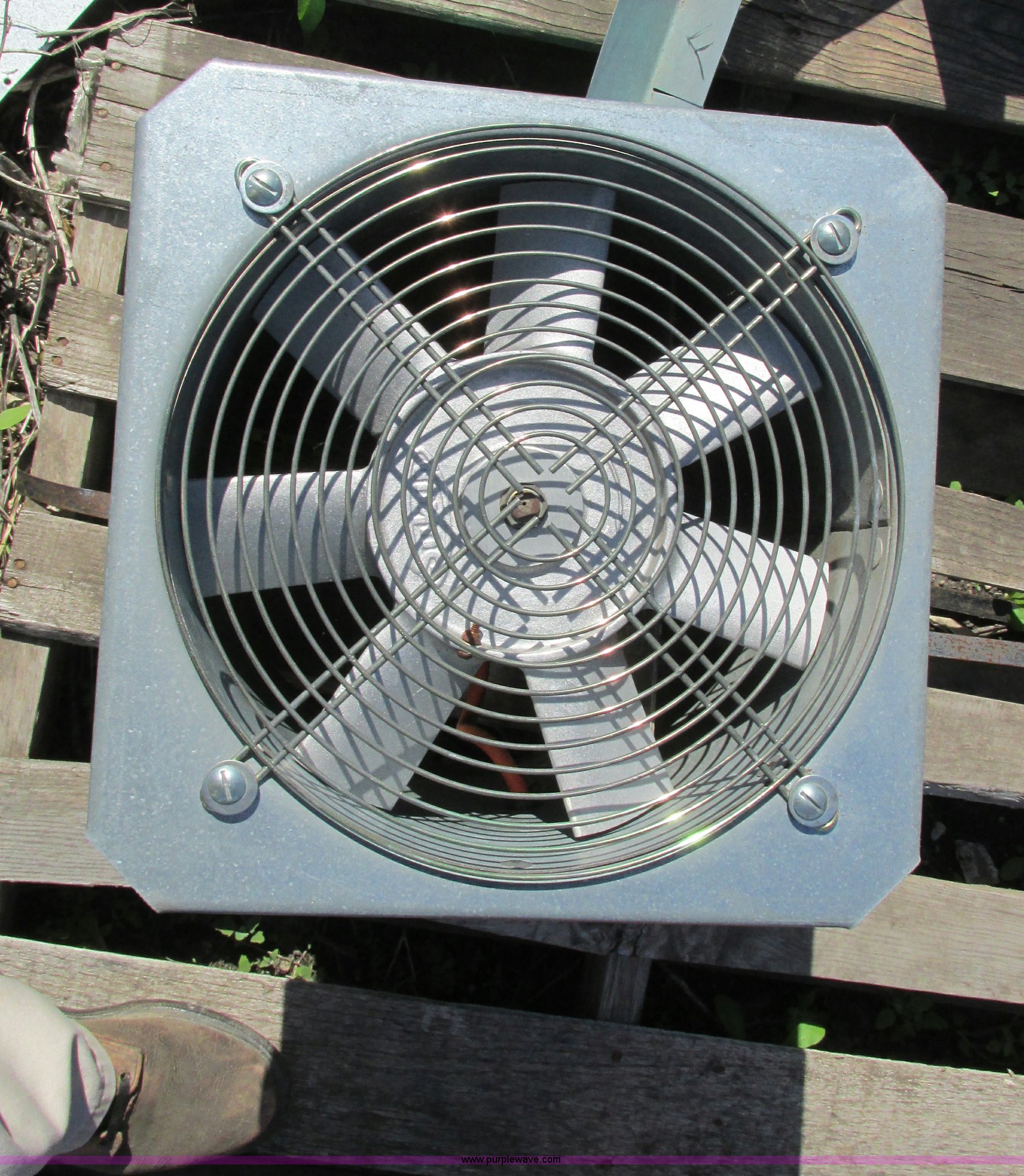 Sukup grain bin fan in Kensington, MN Item A8564 sold Purple Wave