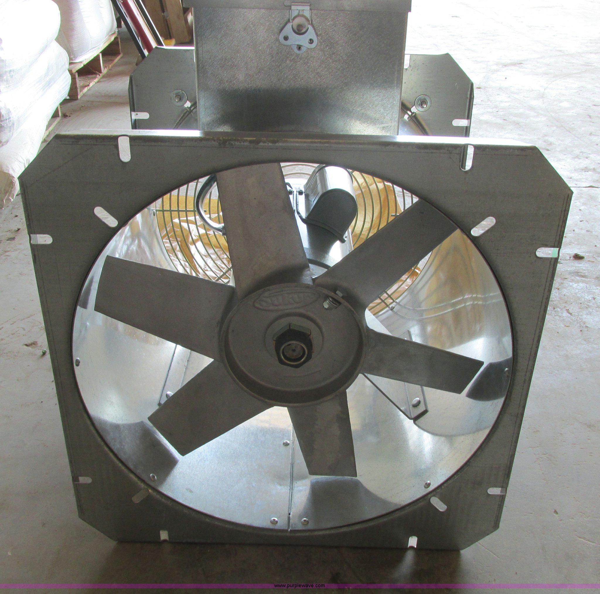 Sukup grain bin fan in Kensington, MN Item A8565 sold Purple Wave