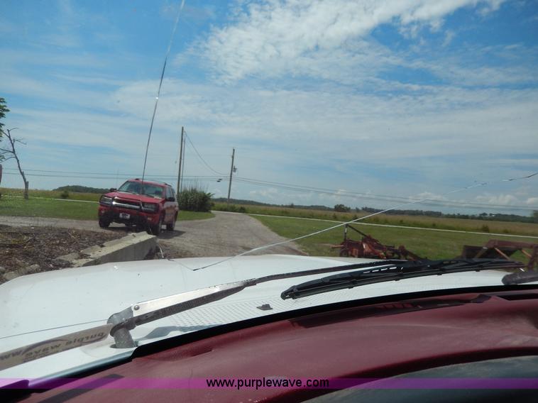 image for item AA9327 1994 Ford F250 XL pickup truck