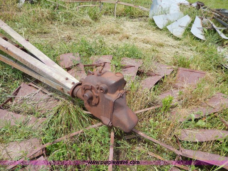 image for item AA9328 (3) windmill towers