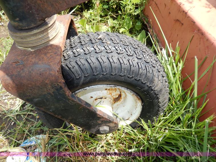 image for item AA9335 Bush Hog ATH900 finish mower