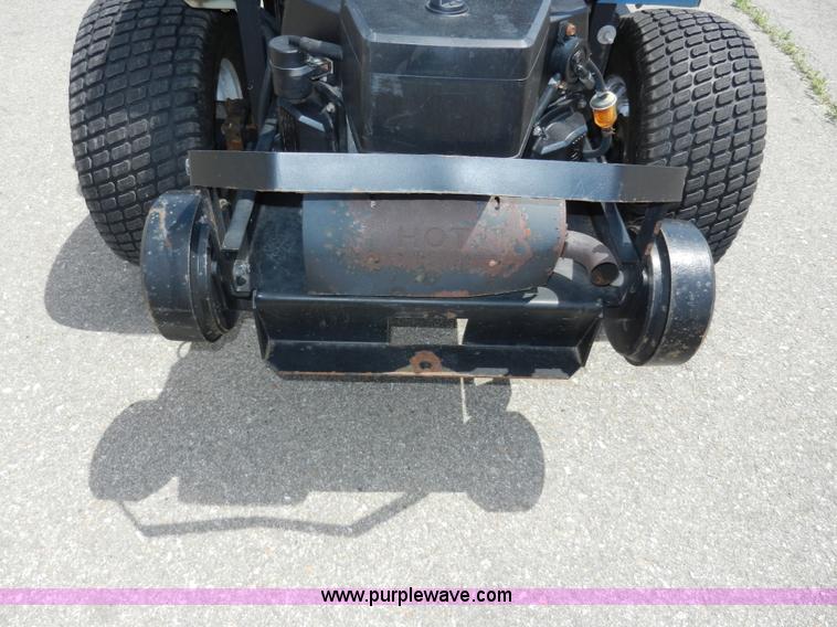 image for item AA9337 Dixon 7523 ZTR lawn mower