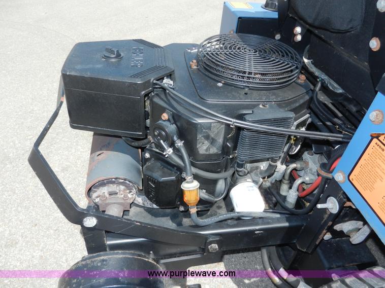 image for item AA9337 Dixon 7523 ZTR lawn mower