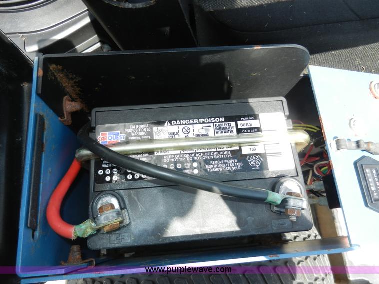 image for item AA9337 Dixon 7523 ZTR lawn mower