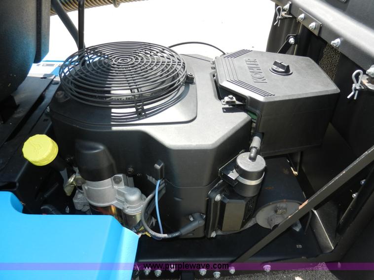 image for item AA9338 Dixon 4518 ZTR lawn mower