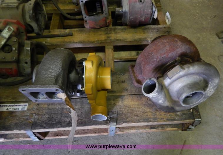 image for item AC9478 (2) turbo chargers