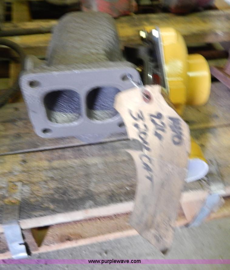 image for item AC9478 (2) turbo chargers