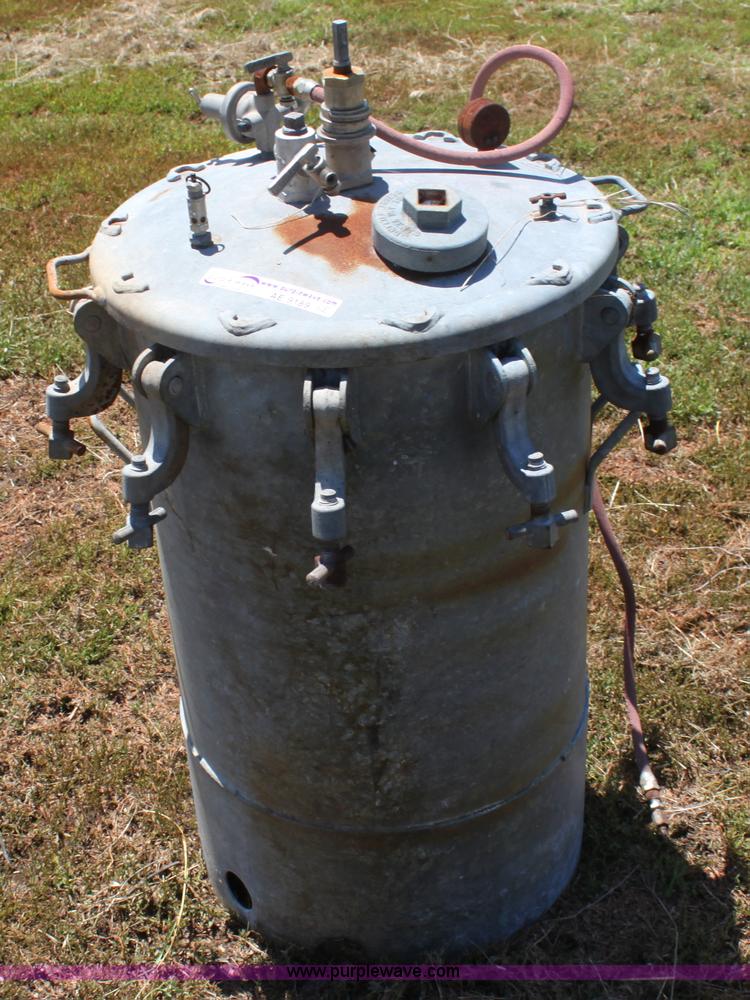 image for item AE9189 Pressure pot