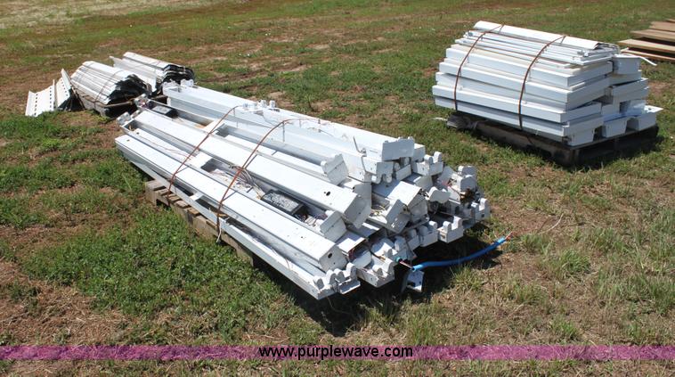 image for item AE9193 (52) fluorescent light fixtures