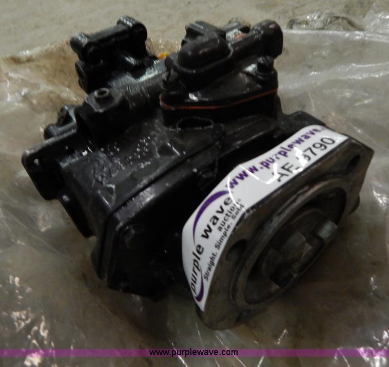 image for item AE9790 Rebuilt fuel pump for Cummins 444 diesel engine