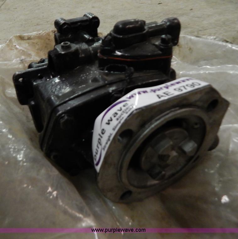 image for item AE9790 Rebuilt fuel pump for Cummins 444 diesel engine