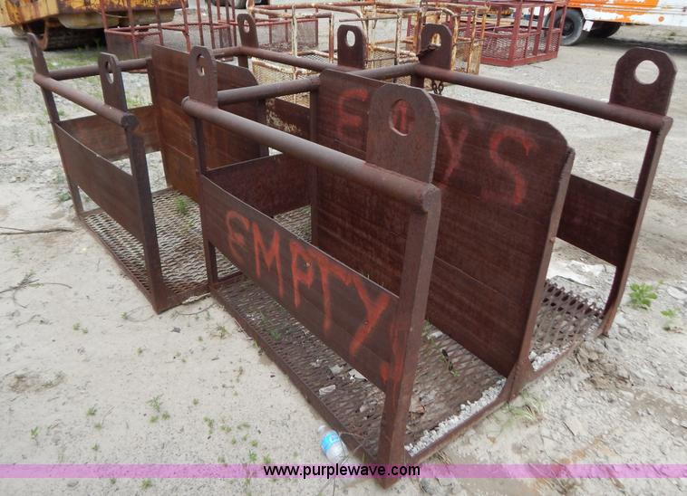 image for item AE9791 (2) oxygen acetylene storage racks