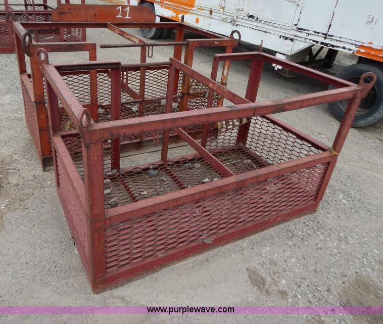 image for item AE9792 (2) oxygen acetylene storage racks