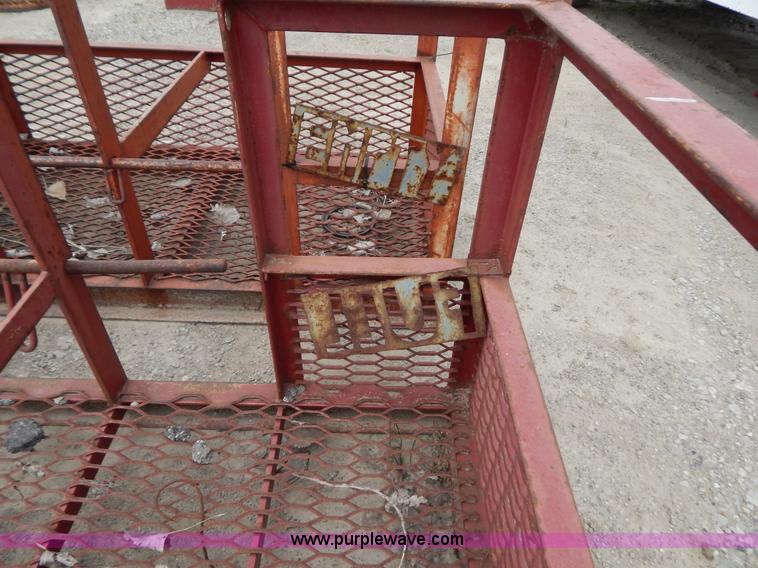 image for item AE9792 (2) oxygen acetylene storage racks