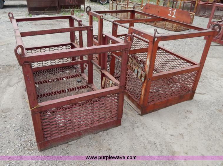image for item AE9792 (2) oxygen acetylene storage racks