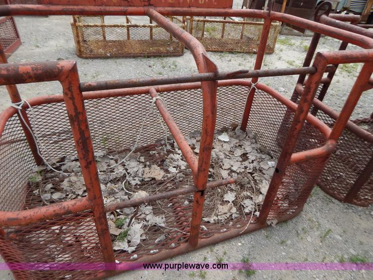 image for item AE9794 (2) oxygen acetylene storage racks