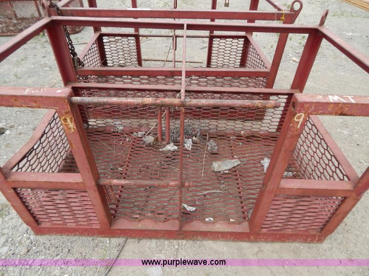 image for item AE9795 (2) oxygen/acetylene storage racks