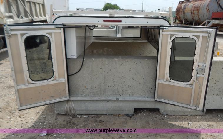 image for item AE9796 ARE truck topper