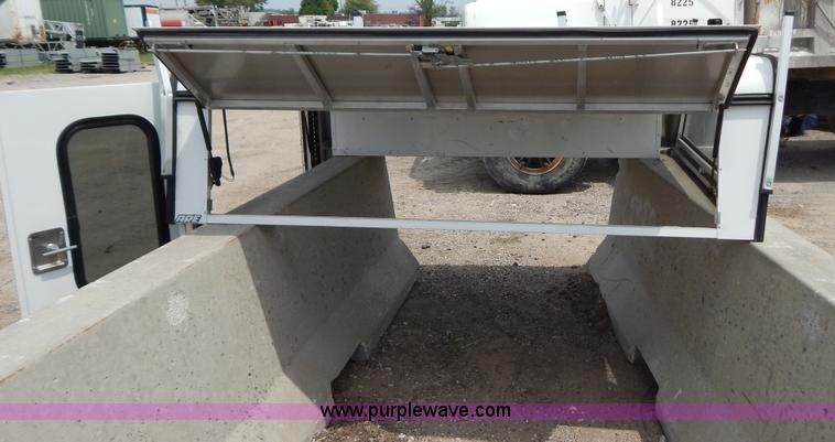 image for item AE9796 ARE truck topper